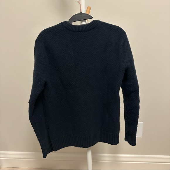 Uniqlo Black Women's Crew Neck Sweater - Picture 2 of 5
